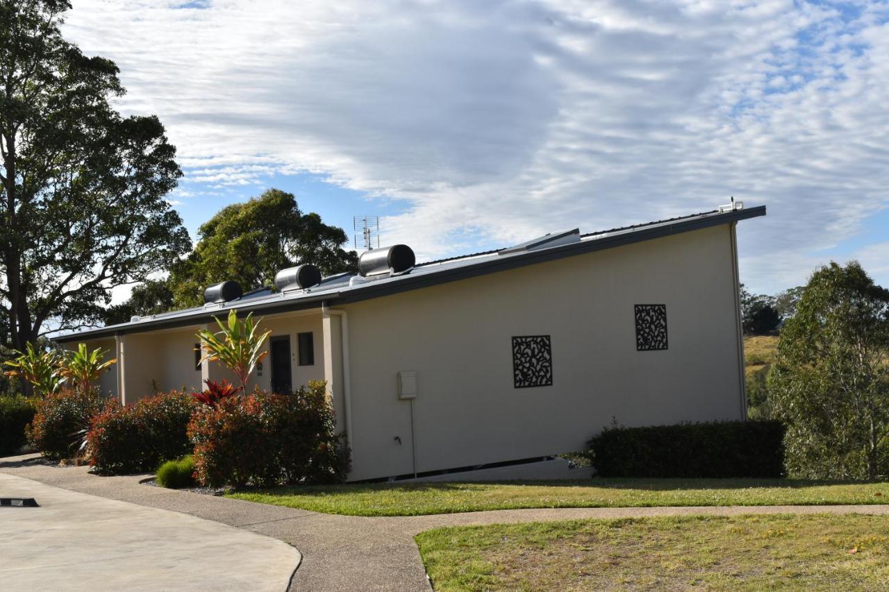 Mapleton Springs Hotel Exterior photo